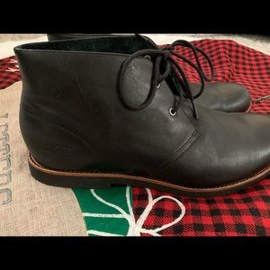 Men’s Ugg Boots Size 15 Black Leather